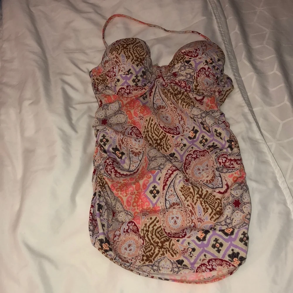 Victoria's Secret Bikini swim suit Colorful print no bottoms long top size 32C​​ - Picture 2 of 10